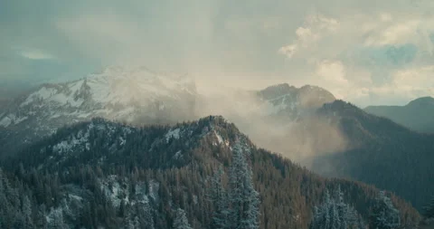 North Cascades Mountain Range in the snow Stock Footage 274665131