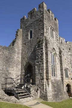 The North range complex in Chepstow Castle, Monmouthshire, Wales, UK Fotos Stock