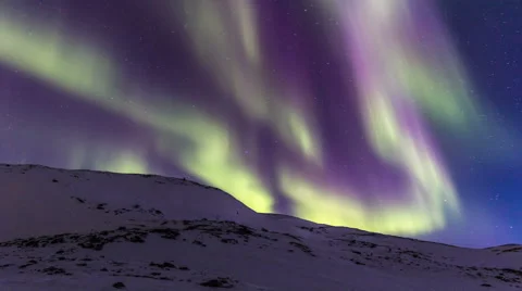 Northern Light (Aurora Borealis) During Dawn 4K Vídeos de archivo 61893052