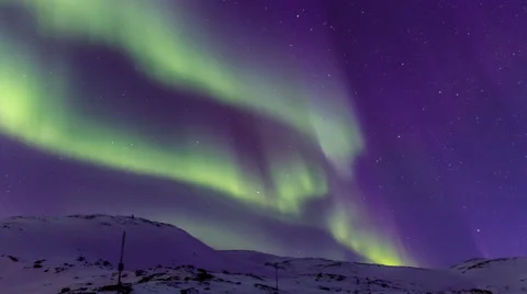 Northern Light (Aurora Borealis) During Dawn 4K Vídeos de archivo 61912964