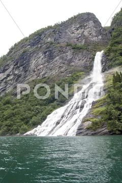 Norway - Bridal Veil Falls - Geirangerfjord Stock Photos