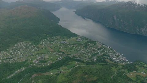Norwegian town Stranda Vídeo Stock 89139366