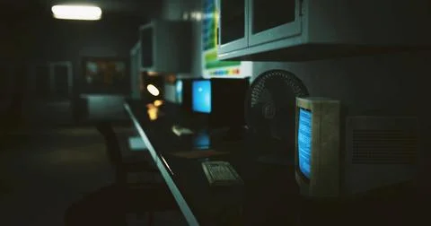 Nostalgic computer setup in a dimly lit room with retro technology 스톡 일러스트