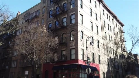 Nostalgic "Friends" Apartment US Sitcom: Scroll-Down Scene Vidéo 249796184