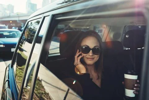 Not even traffic will stop me from arriving at success. a young businesswoman Foto stock