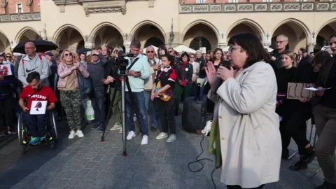 A Not One More rally protesting against strict abortion law in Cracow, Poland Vidéo 250774139