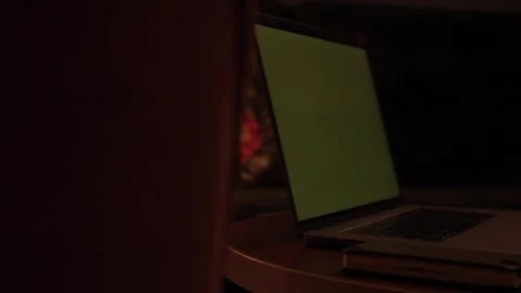 Notebook from left to right dolly  (green screen) 스톡 동영상 137824831