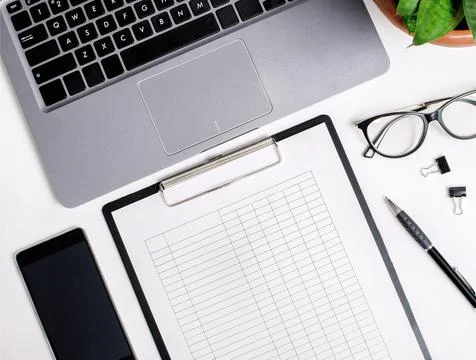 Notebook for notes with pen and laptop on the desktop 스톡 사진