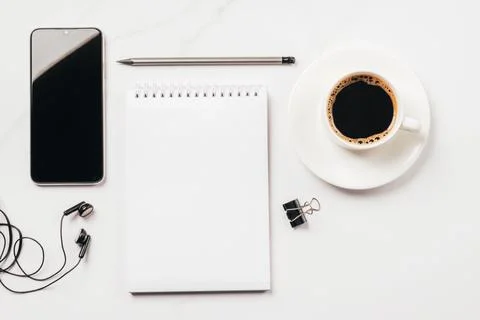 Notepad blank for to-do list or goals coffee cup office supplies stationery Stock Photos