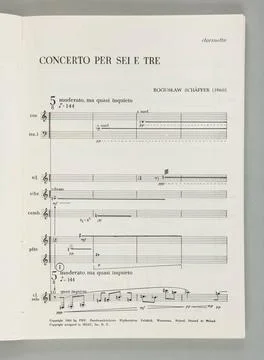 Notes Concerto per sei e Tre for a variable solo instrument and three orch... 스톡 사진