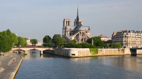 Notre Dame de Paris Stock Footage