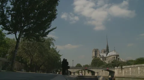 Notre Dame de Paris - Slow zoom Stock Footage 4883899
