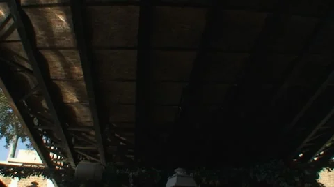 Notre Dame seen from boat Vídeo Stock 8828186