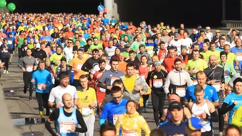 Nova Poshta Kyiv Half Marathon Vidéo 74382372