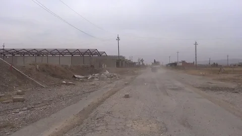 November 2016: Mosul troops, Army car leaving, ISIS war, Syria 스톡 동영상 69964310
