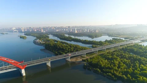 Novosibirsk-Bugrinskiy bridge 動画素材 94531453