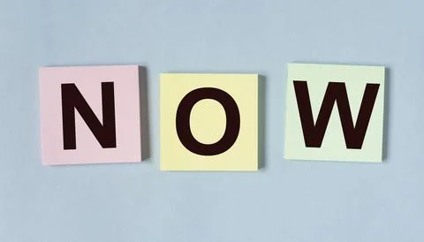 NOW reminder to do, memo note Stock Photos