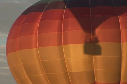 NTSC: Hot air balloon Stock Footage 153124