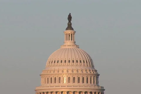 NTSC: US Capitol - tilt down Stock Footage 92863