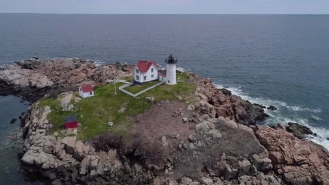 Nubble Lighthouse - Aerial Flyover  Vídeos de archivo 75121597