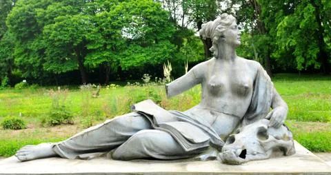 Nude statue Stock Photos