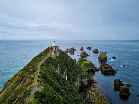 Nugget Point Lighthouse Stockfoto's