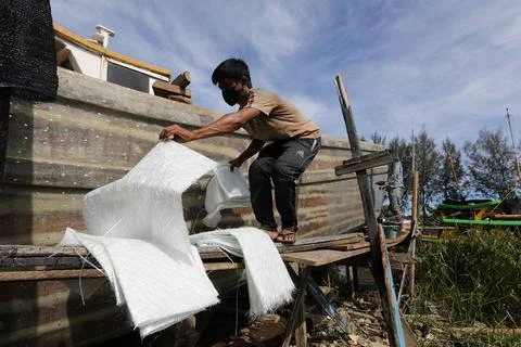 Number of unemployed people in Indonesia decrease by 0.38 percent in 2023, Banda Stockfoto's