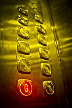 Numbered buttons in an elevator or lift Numbered buttons in an elevator or... 스톡 사진