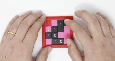 Numbers puzzle game Video stock 130626135