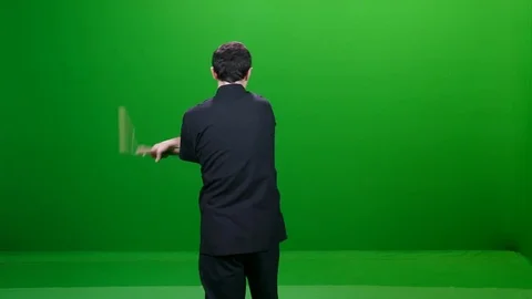 Nun Chuks on Green Screen 库存影片 83737336