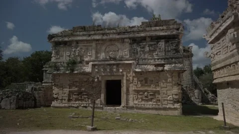 Nunnery, Zona Central, Chichen itza, UNESCO World Heritage, Mayan and Toltec Video stock 160560061