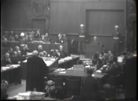 NUREMBERG - 1946: Wide view of the war crimes trial courtroom 库存影片 342920766