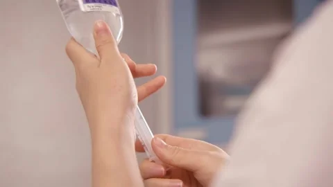 Nurse prepares medication close-up Video stock 288175992