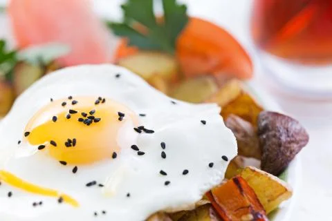Nutritious fried egg and vegetables Stock Photos