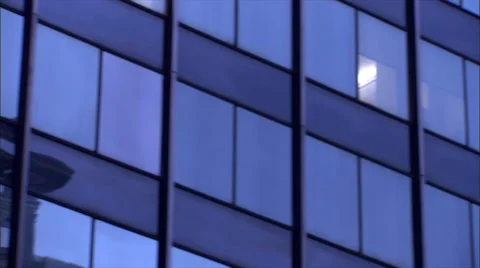 NY-buildings water tower reflection pan Video stock 46984050