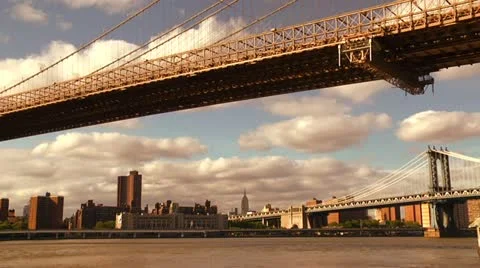 NY Empire view under two bridges Видео 20604145