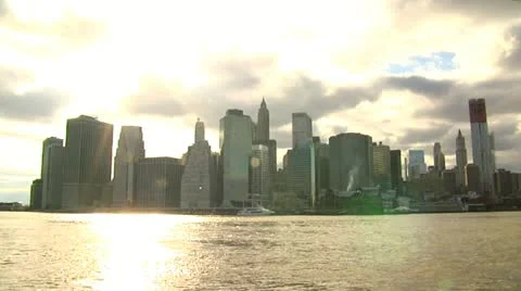 NY Skyline across river Time Lapse Видео 20592637