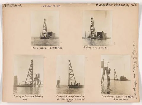 NY - Sloop Bar. Sloop Bar Hassock, New York. 1 pile in position - SW 100 f... Stock Photos