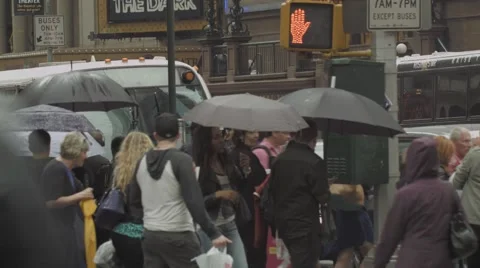 NY Time Square People walking in the rain Video stock 40367729