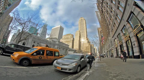 NYC Avenue distorted wide 스톡 동영상 36556729