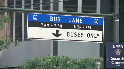 NYC Corner With Traffic 스톡 동영상 25734030