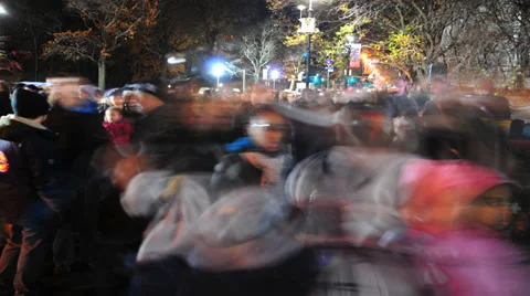 NYC Crowded Sidewalk Stock Footage 34999217