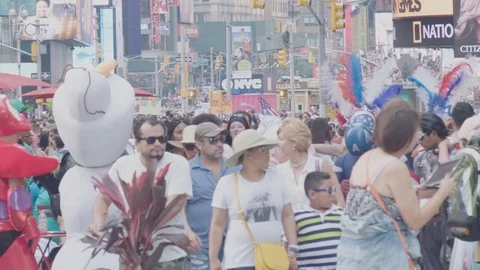 NYC Crowded Street Stock Footage 106066377