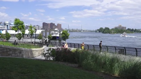 NYC East River - Ferry Launch 動画素材 248315971