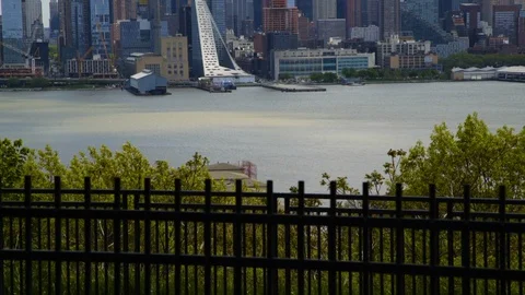 NYC Skyline - From NJ (Close - up) Video stock 129064018