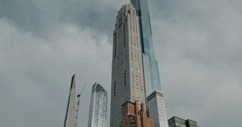 NYC Skyscraper Tilt Down, Establishing Shot Vidéo 152738054