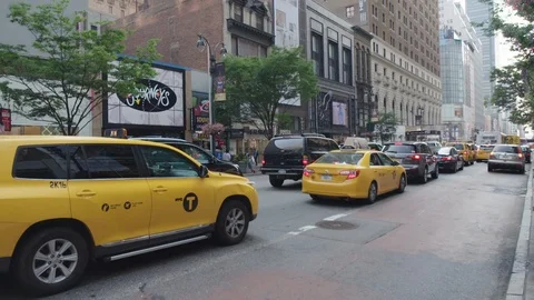 NYC Stopped traffic Stock Footage 106062570