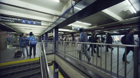 NYC subway interior with commuters Video stock 39947685