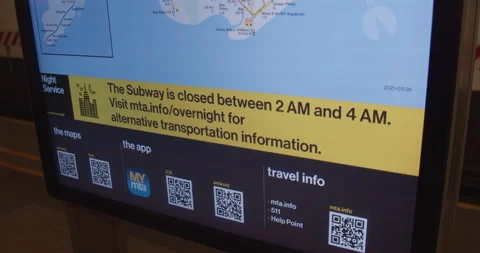 NYC Subway map with notificaion, Subway CLOSED 2am to 4am 動画素材 151361125