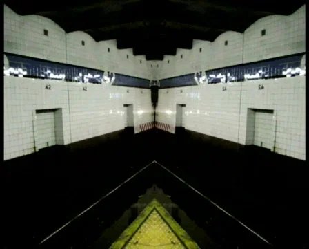 NYC Subway- Mirror Video stock 732057